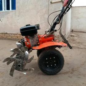 yer suryan kici traktor