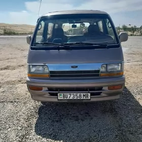 Toyota Hiace 1990