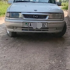 Opel Vectra 1989