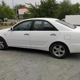 Toyota Camry 2003