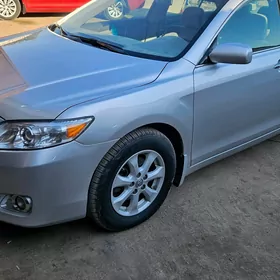 Toyota Camry 2010
