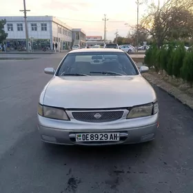 Nissan Maxima 1996