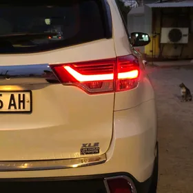 Toyota Highlander 2019