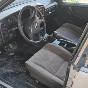 Opel Omega 1992