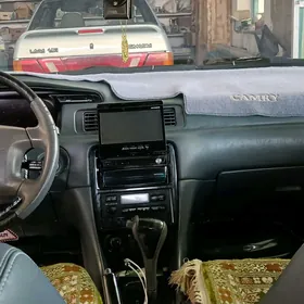 Toyota Camry 2000
