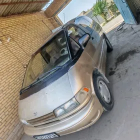 Toyota Previa 1996
