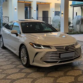 Toyota Avalon 2019