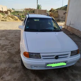 Opel Astra 1993
