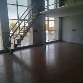 Arenda magazyn,studiýa,ýer