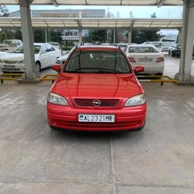 Opel Astra 2000