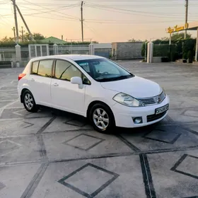Nissan Versa 2009