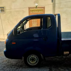 Hyundai H100 2006