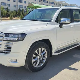 Toyota Land Cruiser 2022