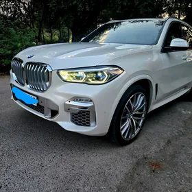 BMW X5 2021