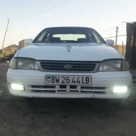 Toyota Corona 1993