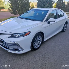 Toyota Camry 2020
