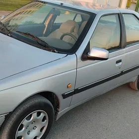 Peugeot 405 2011