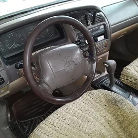 Toyota Avalon 1995