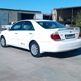 Toyota Camry 2003