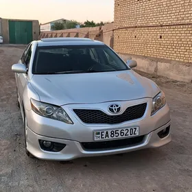 Toyota Camry 2010