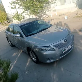 Toyota Camry 2010
