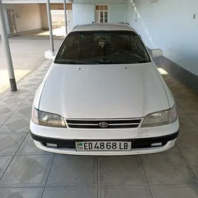 Toyota Corona 1995