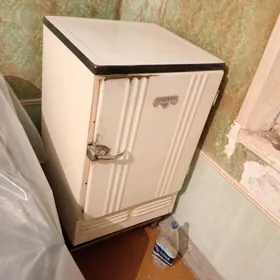 Продаётся холодильник