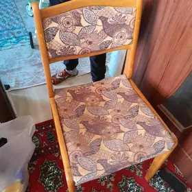 СТУЛЬЯ