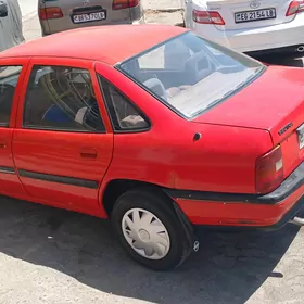 Opel Vectra 1990