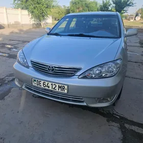 Toyota Camry 2002
