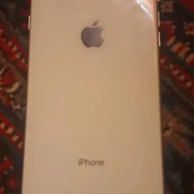 iPhone 8 Plus