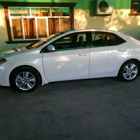 Toyota Corolla 2014