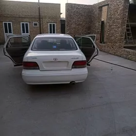 Toyota Avalon 1995