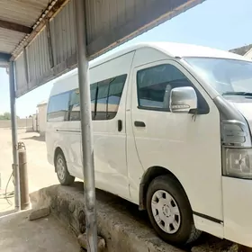 Toyota Hiace 2007