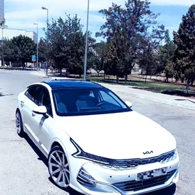 Kia K5 2021