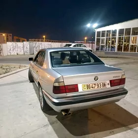 BMW 525 1989