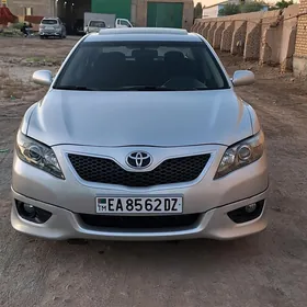 Toyota Camry 2010