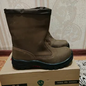 Adik 42 razmer
