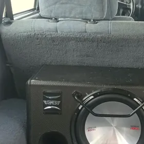 boska 1600 usilitel bn
