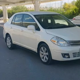 Nissan Versa 2010