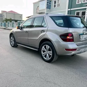 Mercedes-Benz ML350 2008