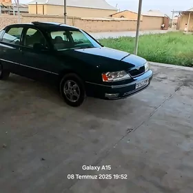 Toyota Avalon 1999