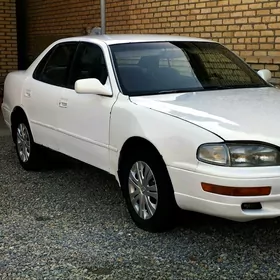 Toyota Camry 1994