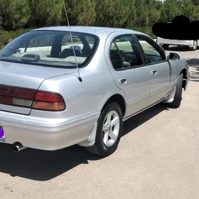 Nissan Cefiro 1995