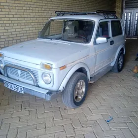 Lada Niva 1989