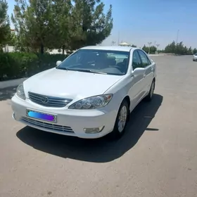 Toyota Camry 2005