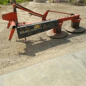 MTZ 80 2023
