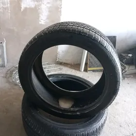 Pokryşka x5.   275/40-20