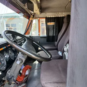 Kamaz 6520 2008