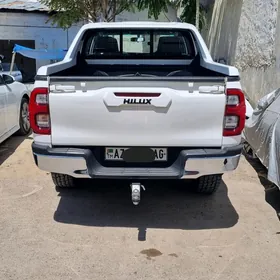 Toyota Hilux 2018